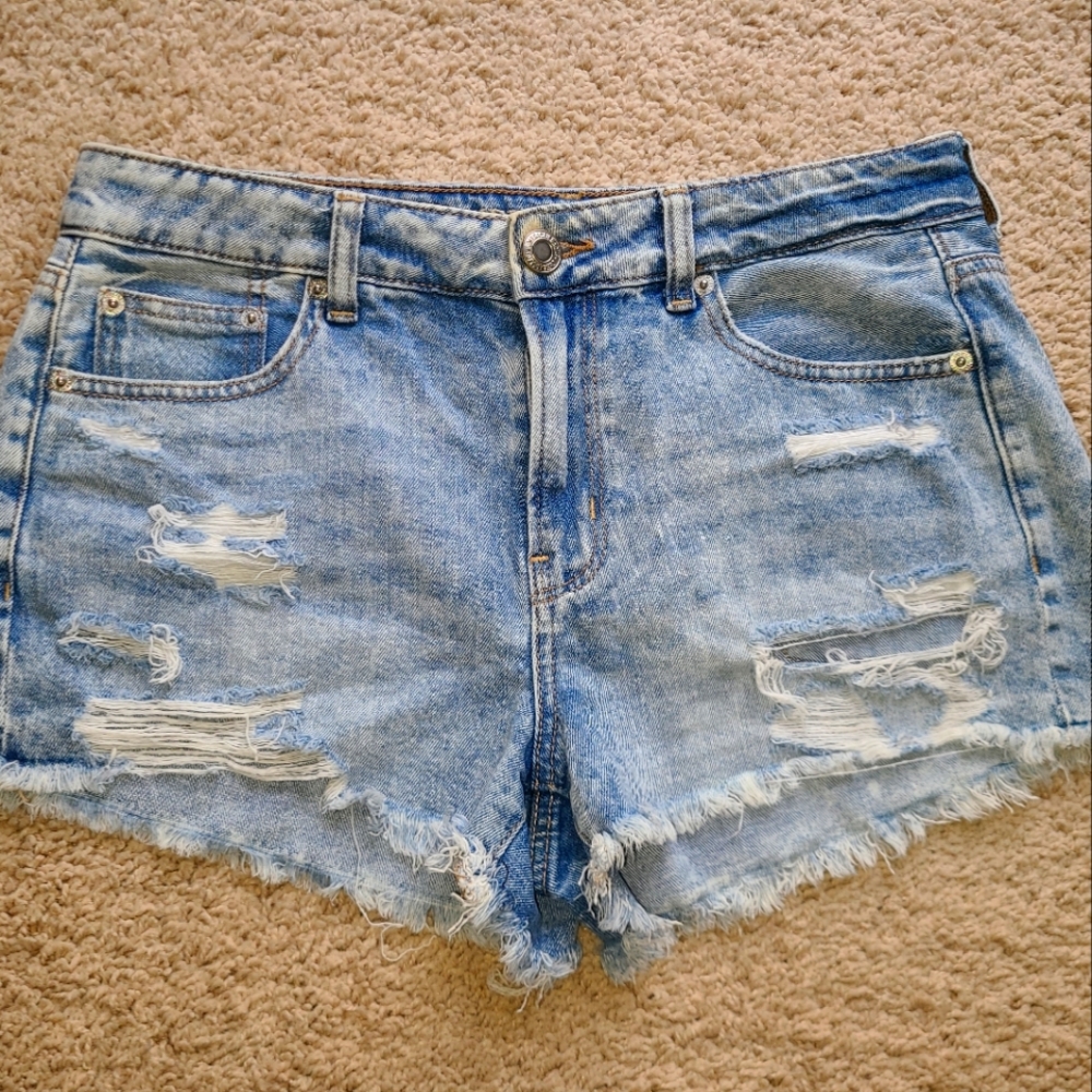 American Eagle Outfitters Women's Denim Jean Shorts Size 6 Distressed Cutoffs AE